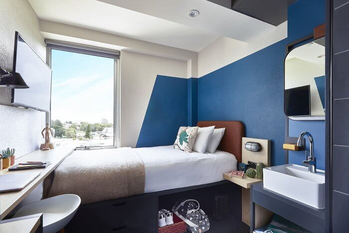 スマ留の滞在先例